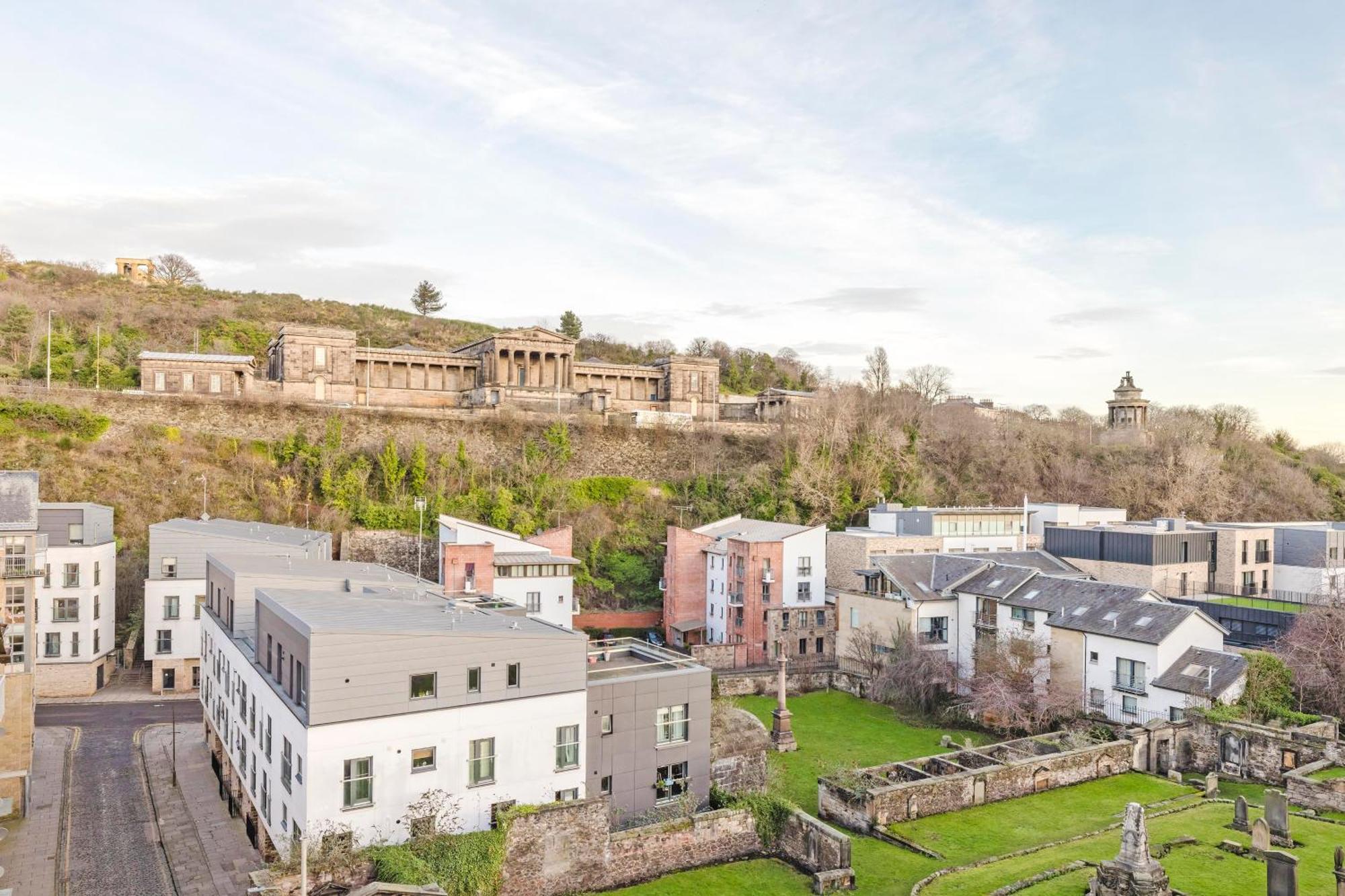 Joivy Stylish Apartment With Balcony In Old Town EDI Exterior foto