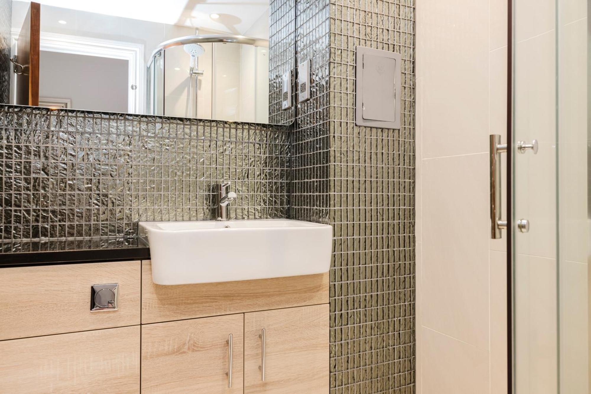 Joivy Stylish Apartment With Balcony In Old Town EDI Exterior foto