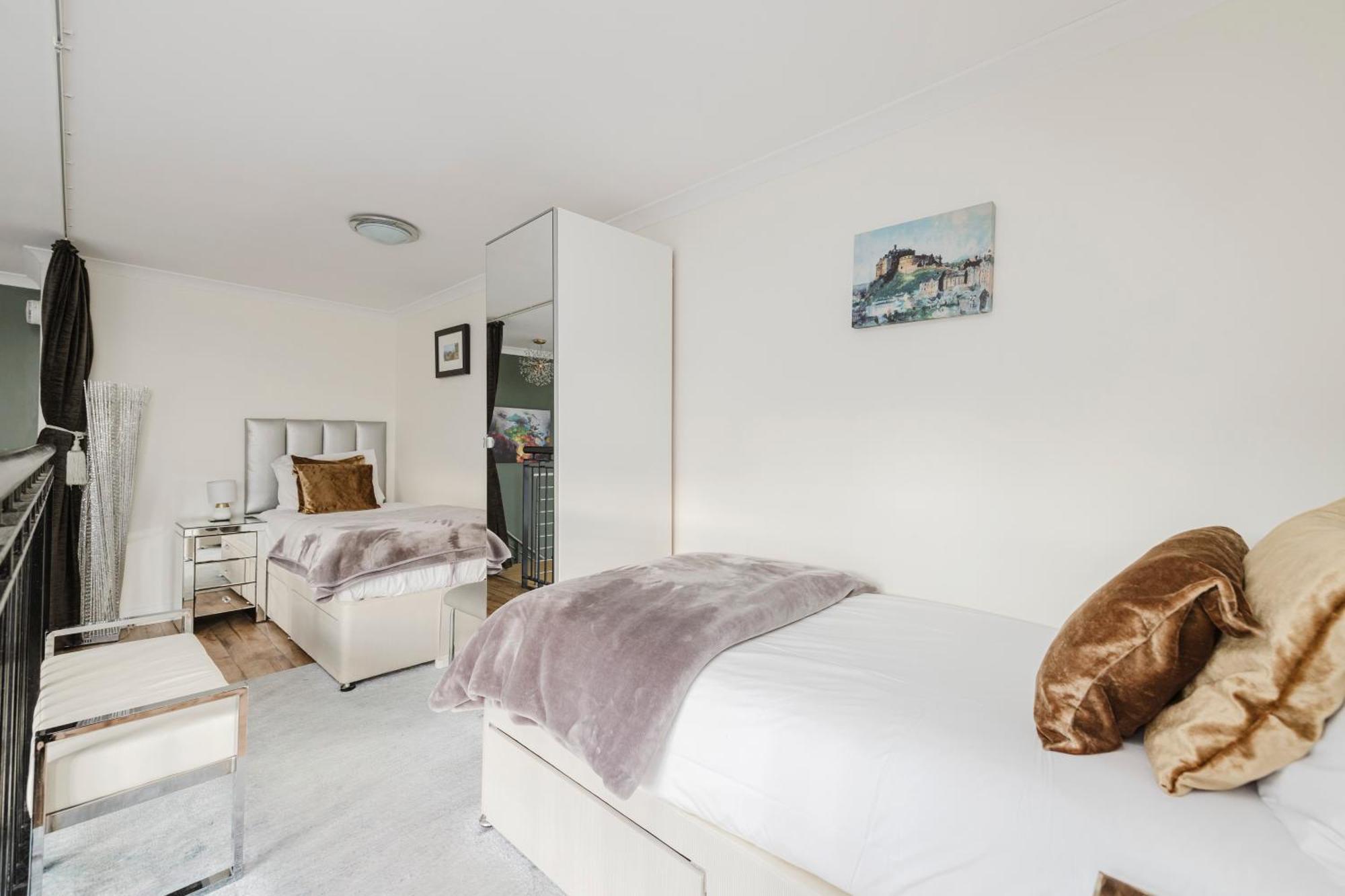 Joivy Stylish Apartment With Balcony In Old Town EDI Exterior foto