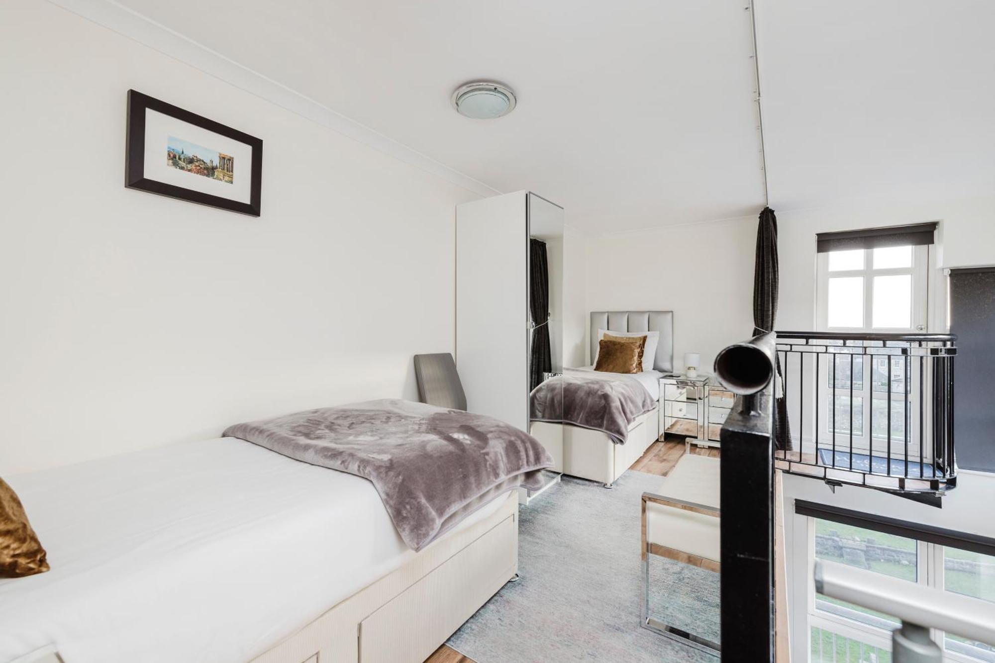 Joivy Stylish Apartment With Balcony In Old Town EDI Exterior foto
